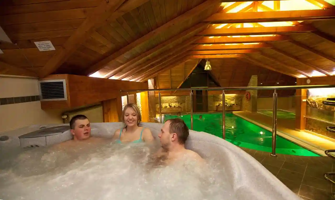 Hotel Toporów Style - atmosférický interiér 6